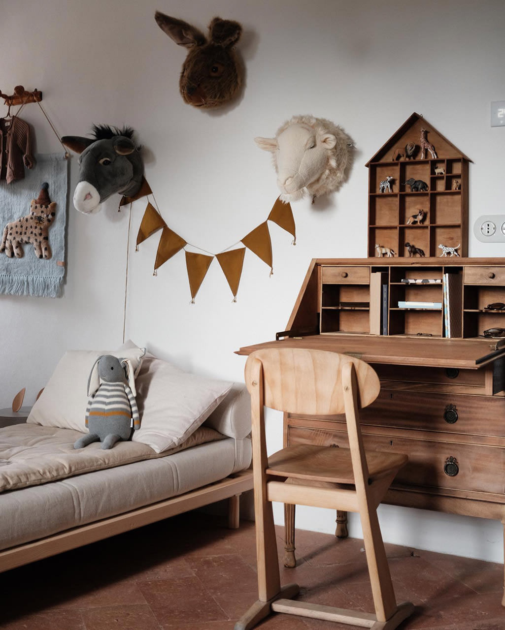 BB3B6399-1A80-4EF7-BD10-050BDE3B1D86