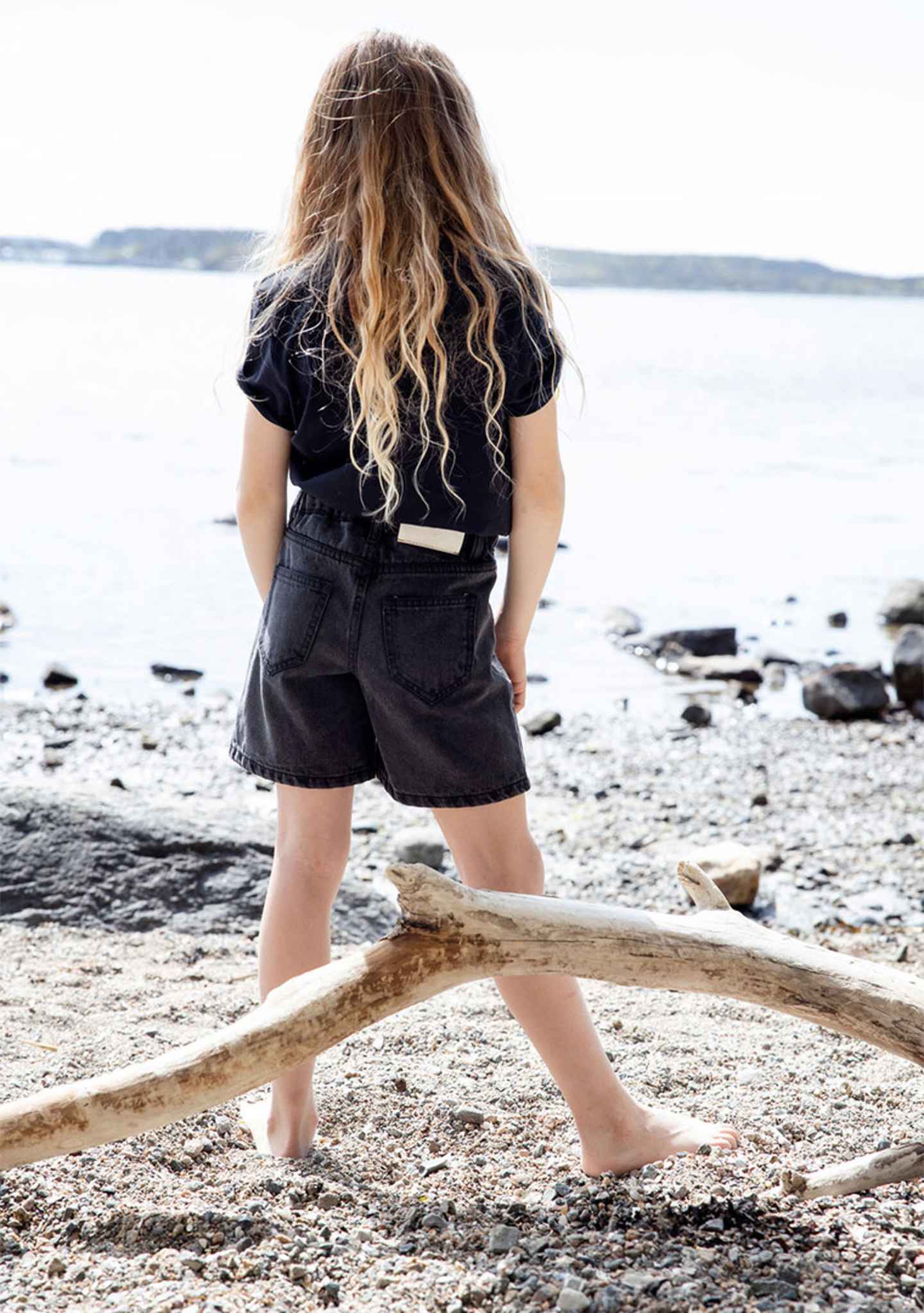 Lola-denim-shorts-+-Rod-tee-organi-