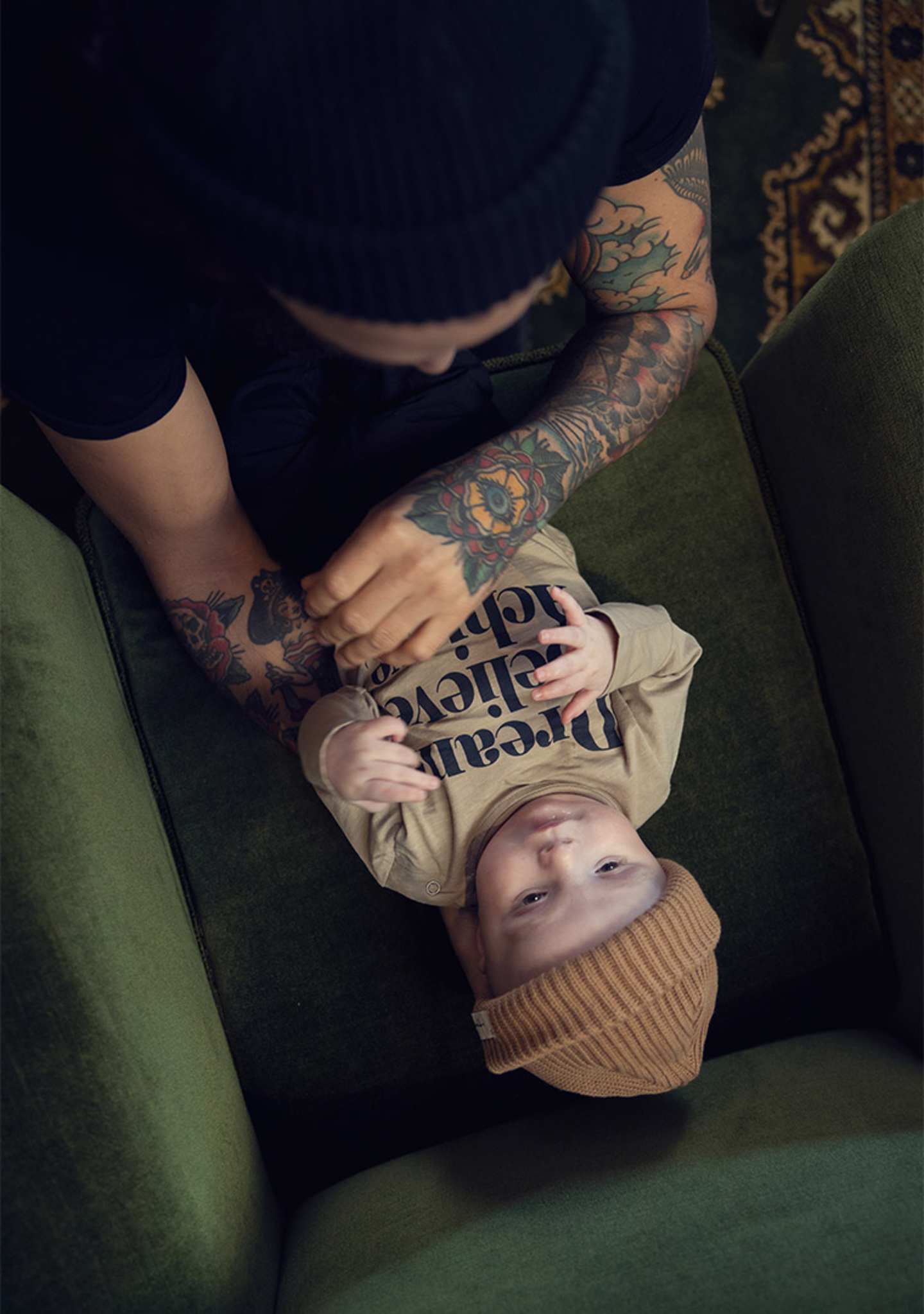 Jimmy-LS-organic-BE-+-Drefus-beanie-BR