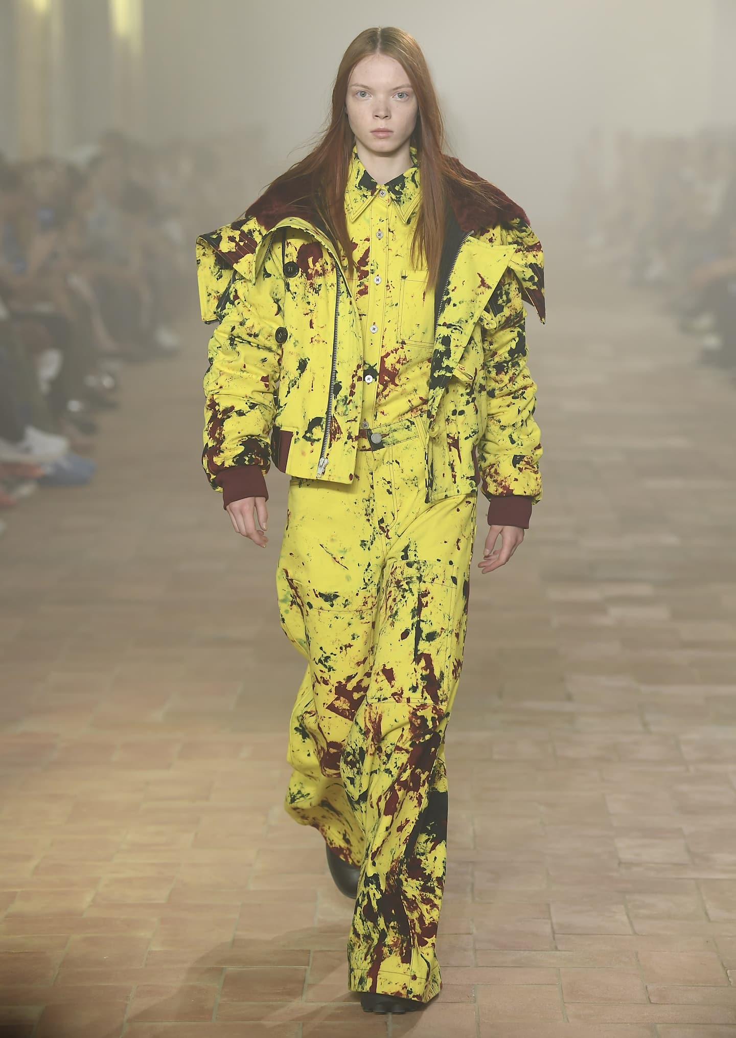 LOOK0003