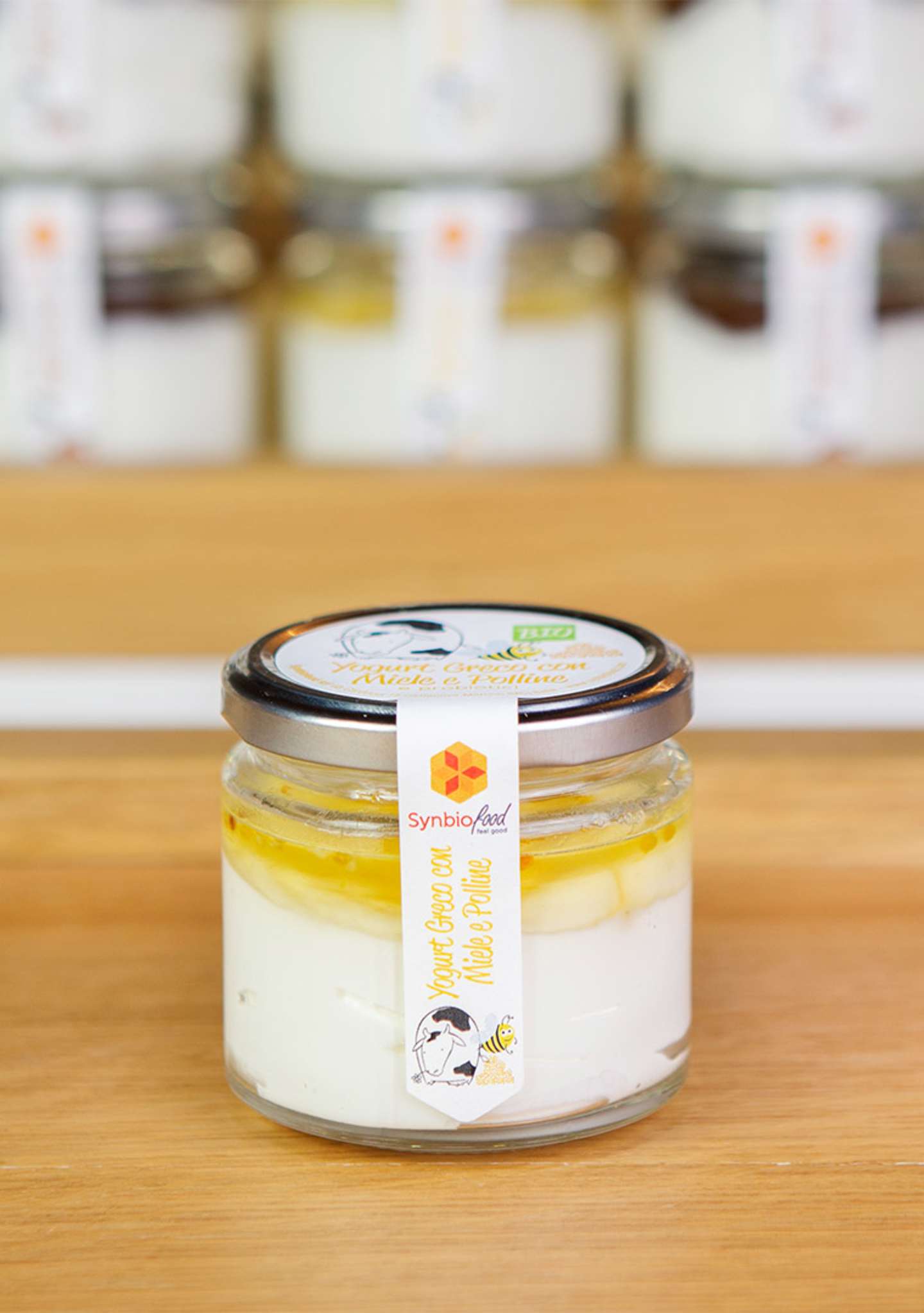 214-yogurt-greco-con-miele-e-polline