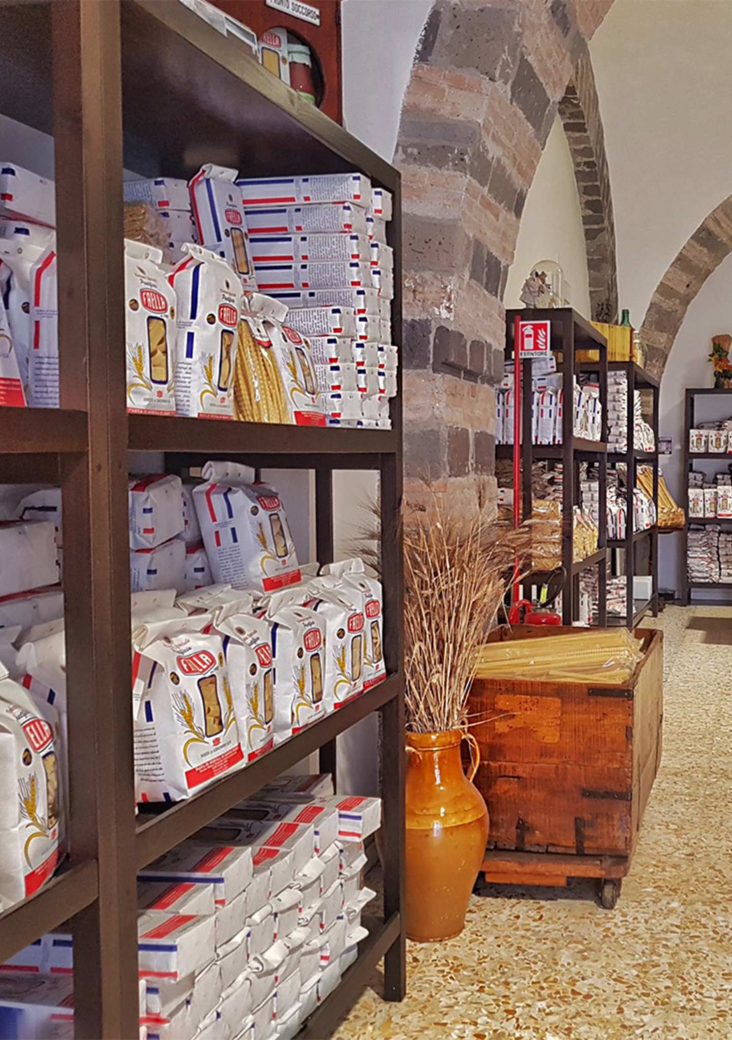 STORE