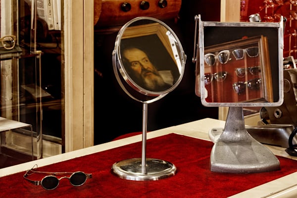 Florentine Artisans and their extraordinary pieces protagonists of Dolce Gabbana special event The Renaissance and Rebirth
