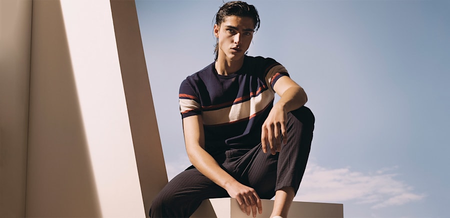 herobanner_DIKTAT_U100