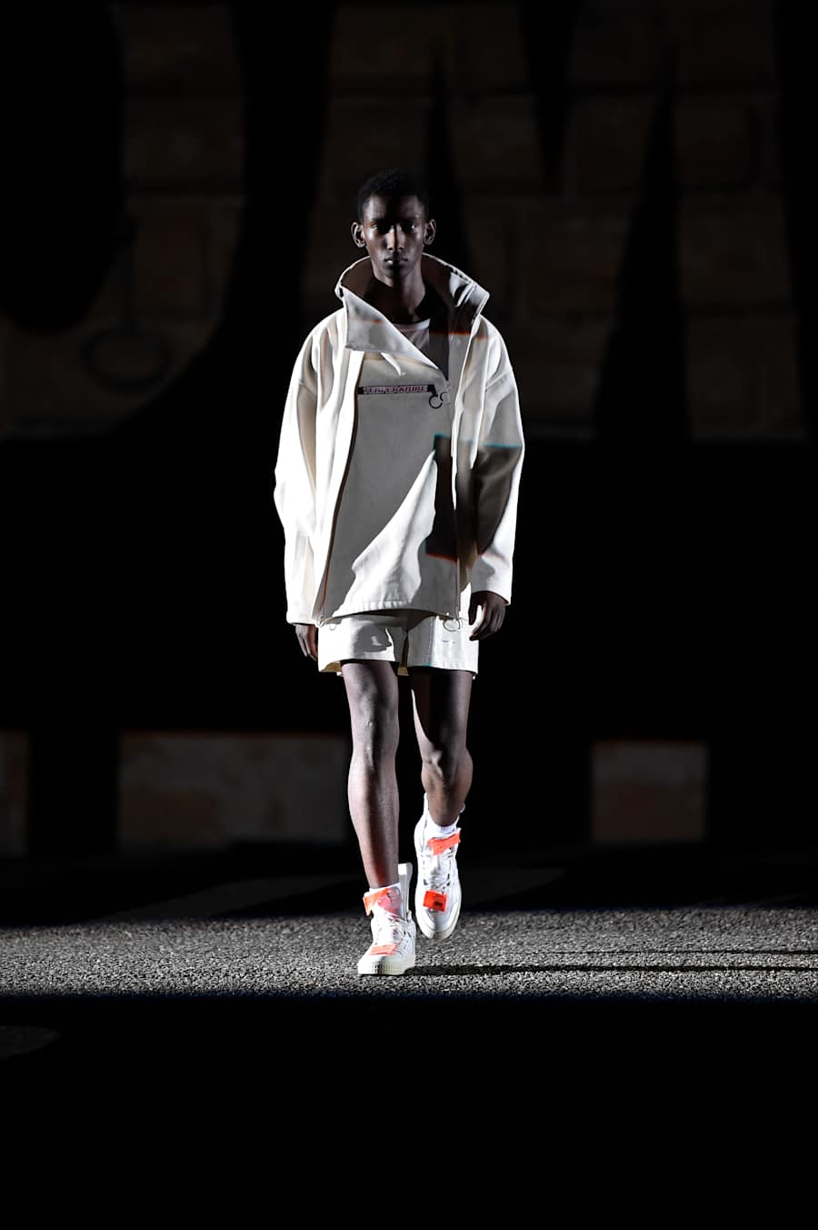 Off_White_004.jpg