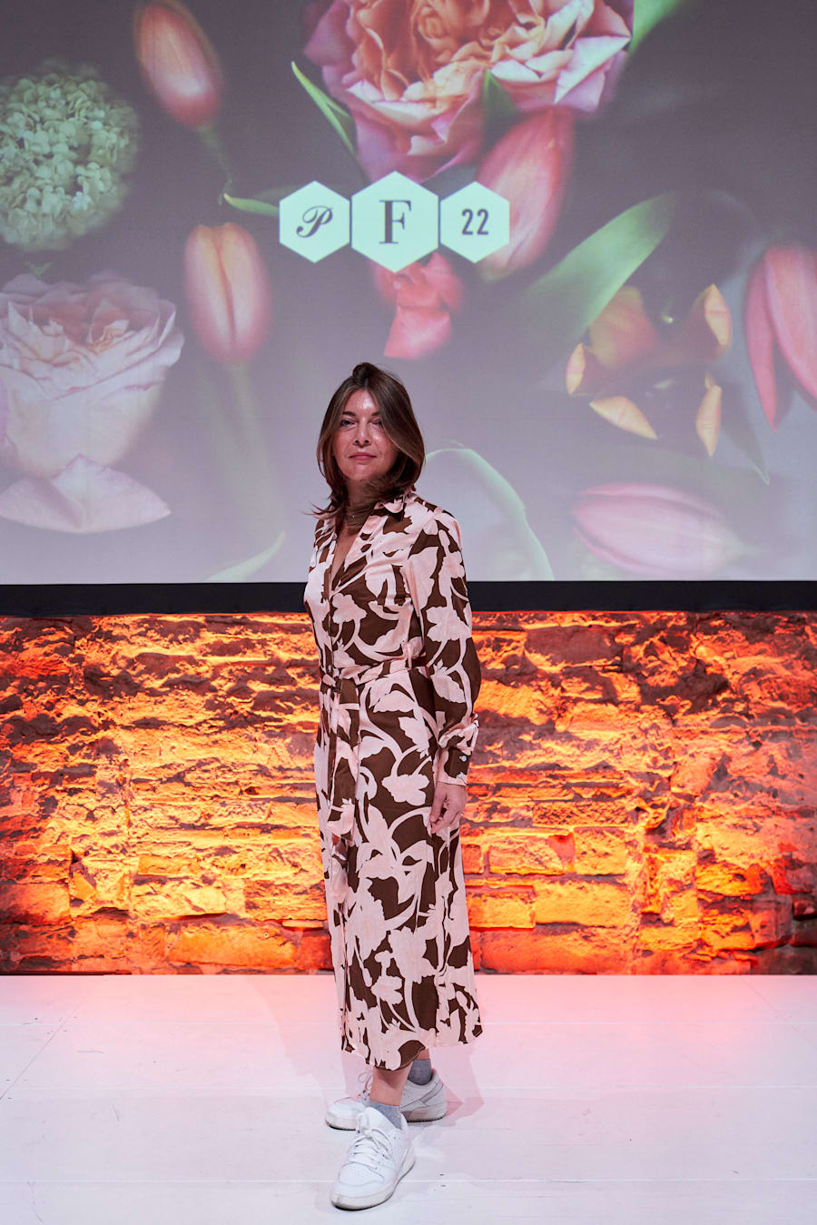 ScentOfTheDigitalAge_001.jpg