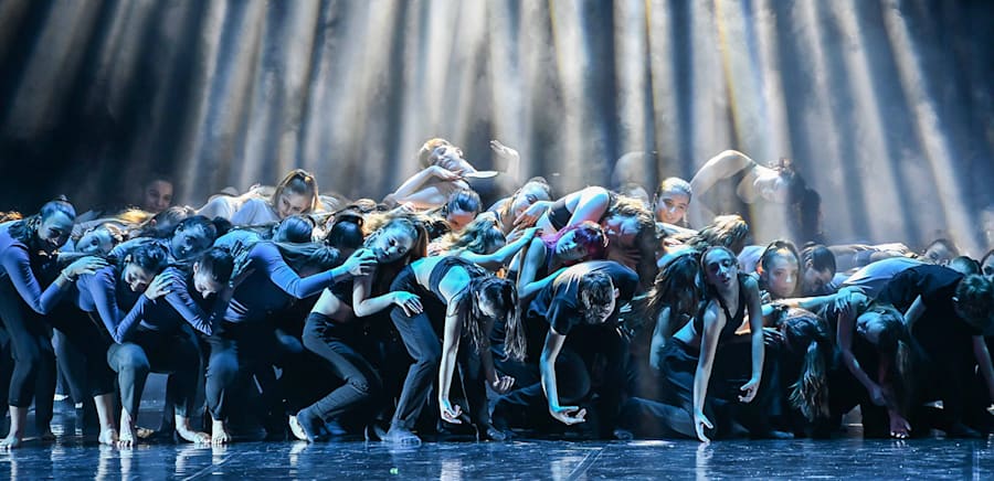 herobanner_THEBLACKSWAN_DIF2