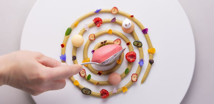 herobanner_LORETTAFANELLA_T18