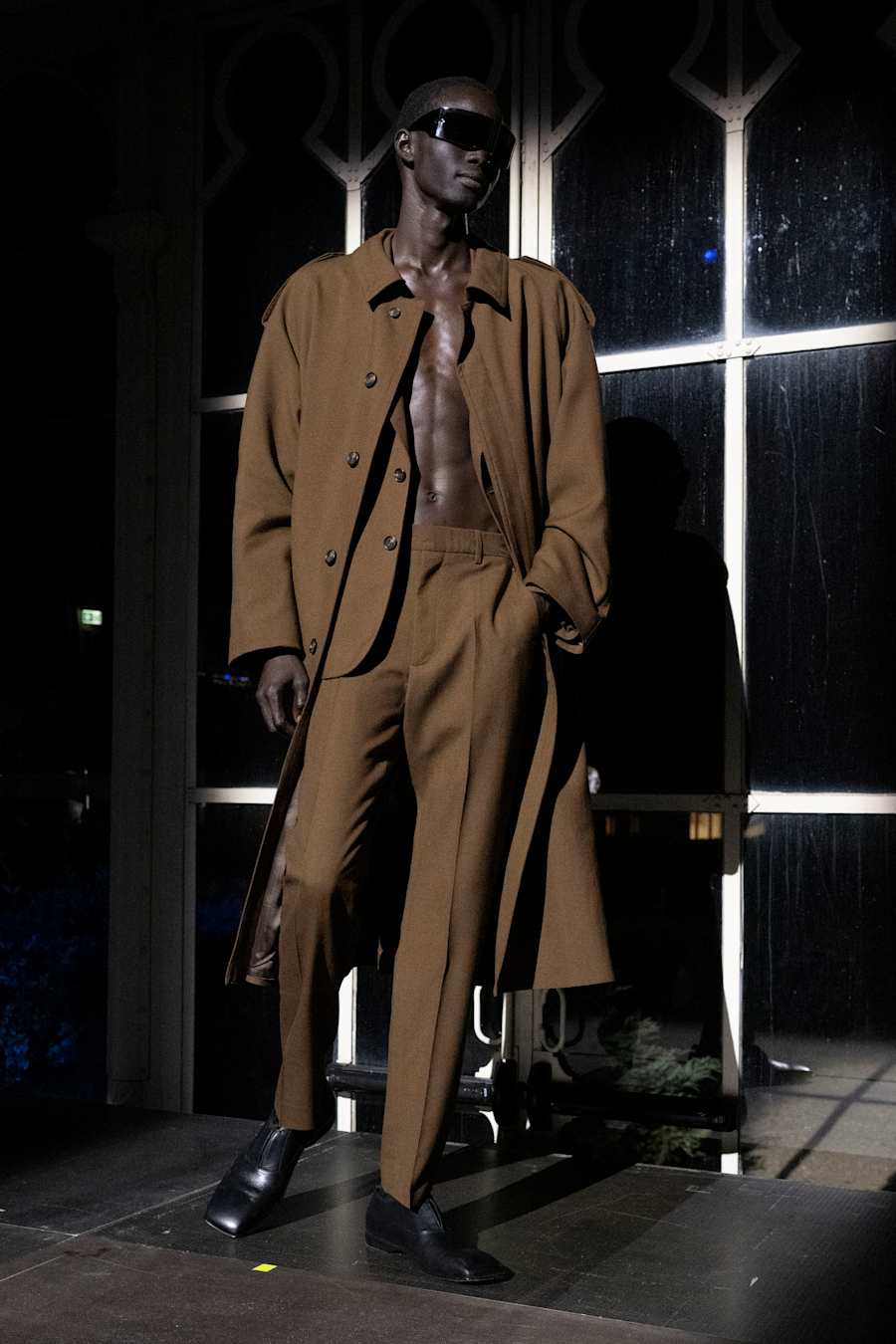 look0007.jpg