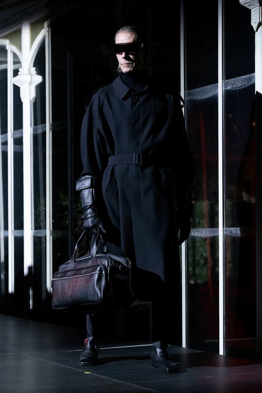 look0002.jpg
