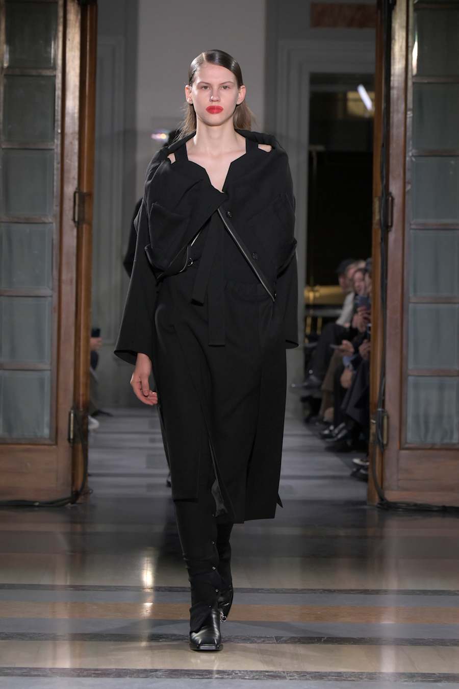 look0007.jpg