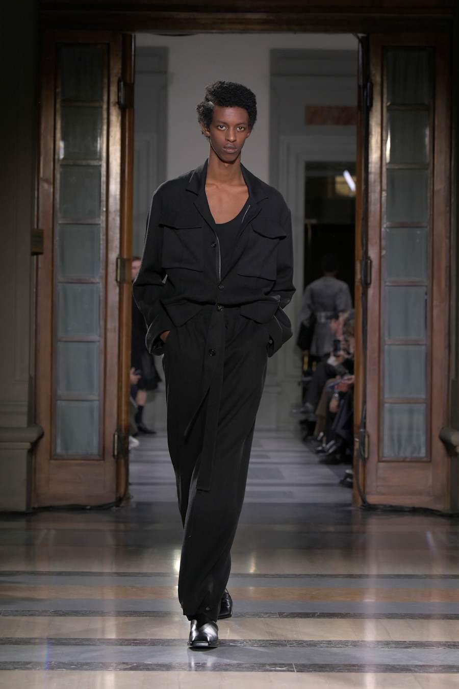 look0008.jpg