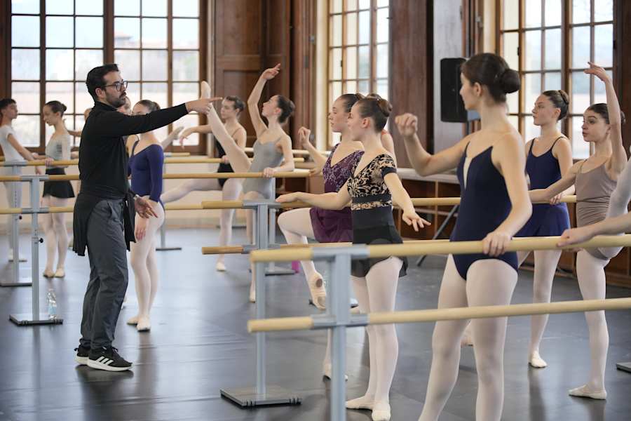 YAGP_Ballet_-_Masterclass_audition_whit_Natalia_Bashkatova_1.jpg
