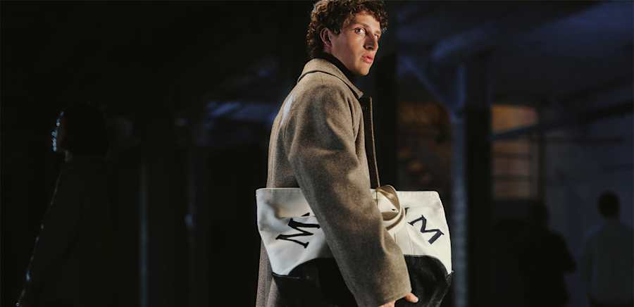 herobanner_MUSEUMGARMENTS_U109