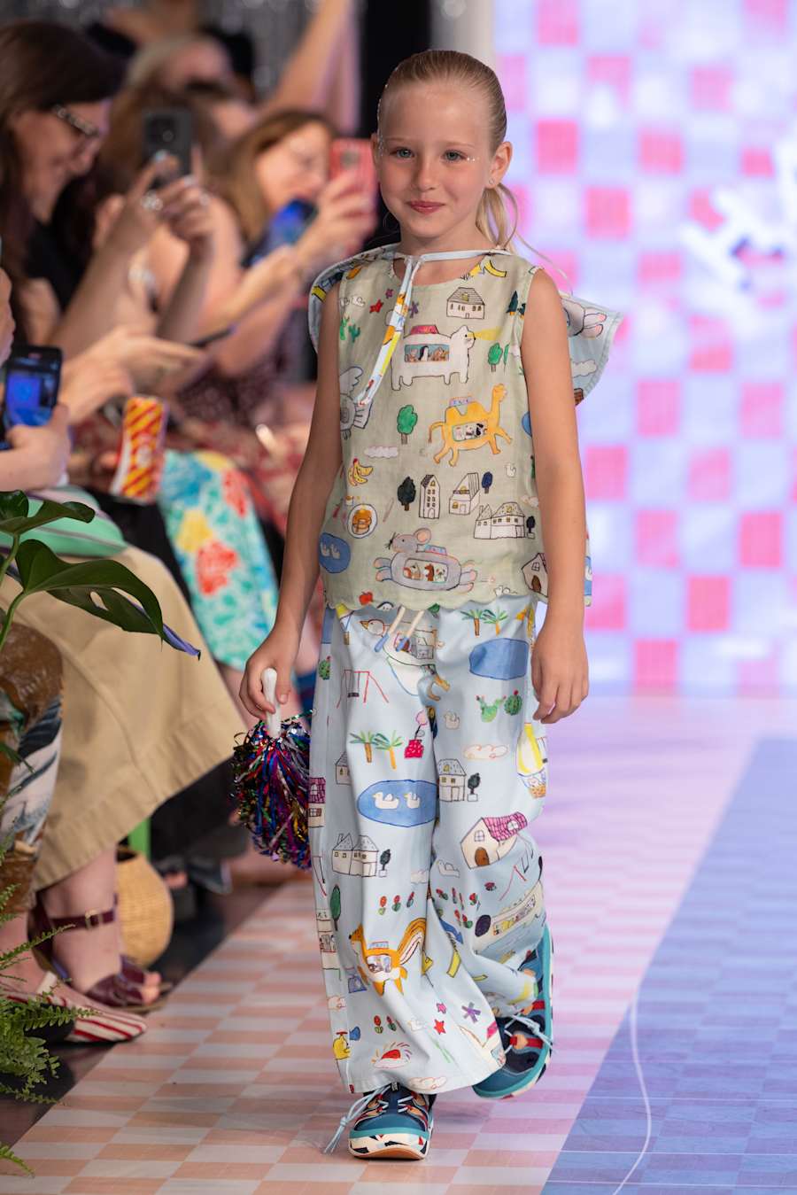 Pirouette_Disco_Pool_Party-Runway-1.jpg