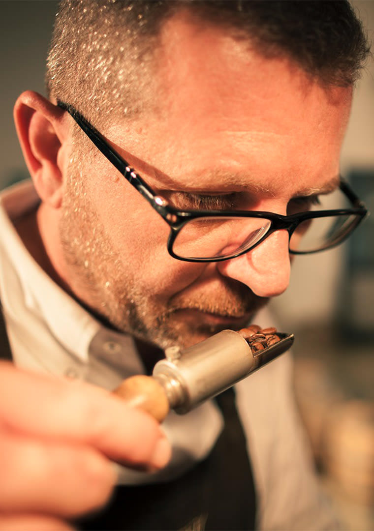 Leonardo-Lelli-roasting-process8