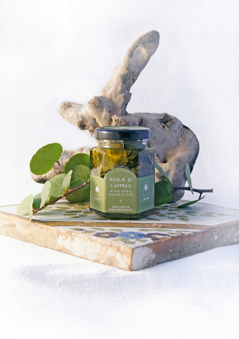 Foglie-di-cappero-in-olio