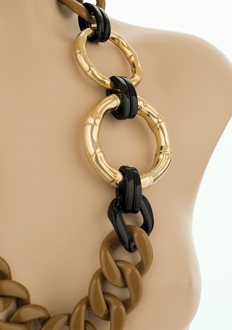 ANGELA-CAPUTI-Giuggiù