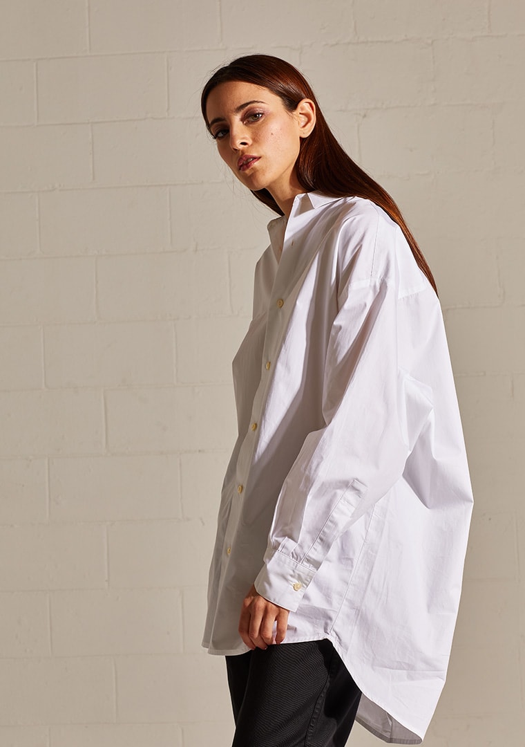 Olivia-oversized-shirt-2