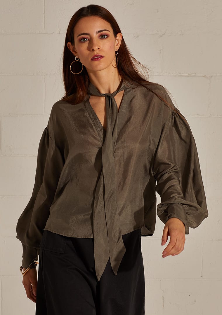 Eloise-romantic-blouse