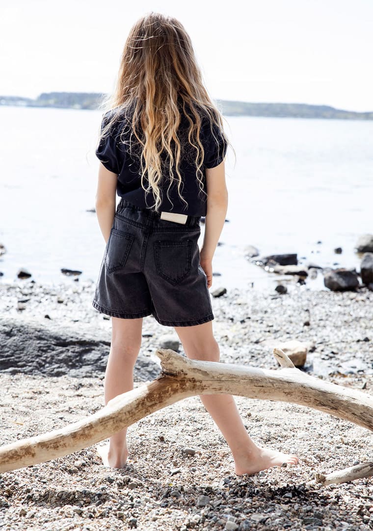 Lola-denim-shorts-+-Rod-tee-organi-