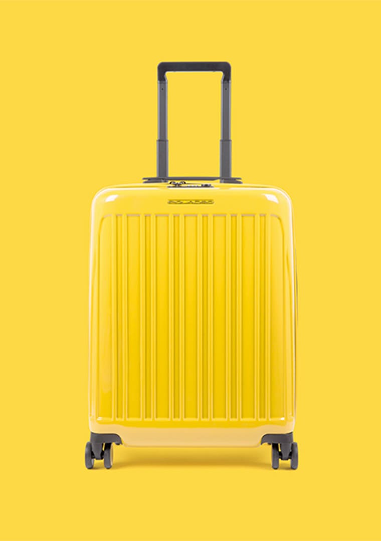 13_PIQUADRO_2WVXPC_17_0_5x_GZW3EV