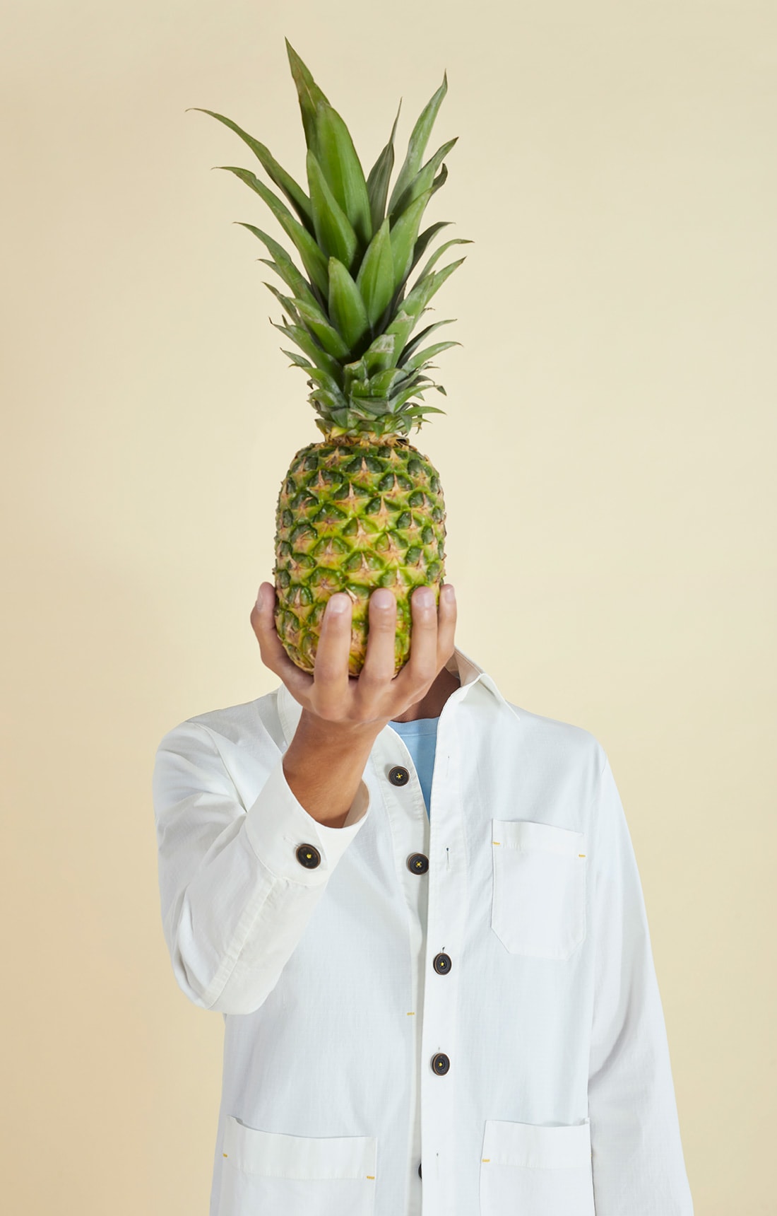 Copia-di-200702_MR_ADV_SS_2021_LOOK_11_9336