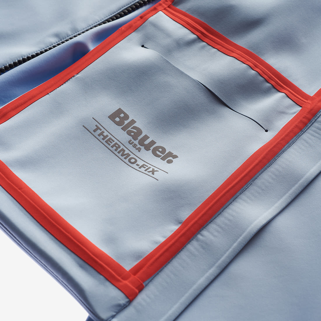 Copia-di-BLAUER-USA_THERMOFIX-LABEL_21SBLDC04178-005955_840_04