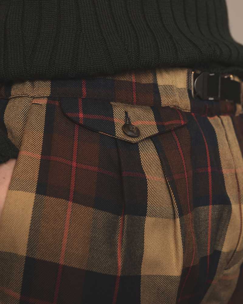 56388_43143_WHITE-SAND