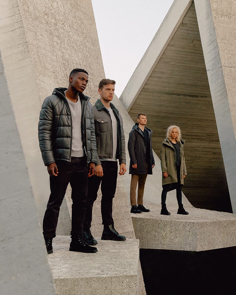 67993_42576_ALPHA-TAURI