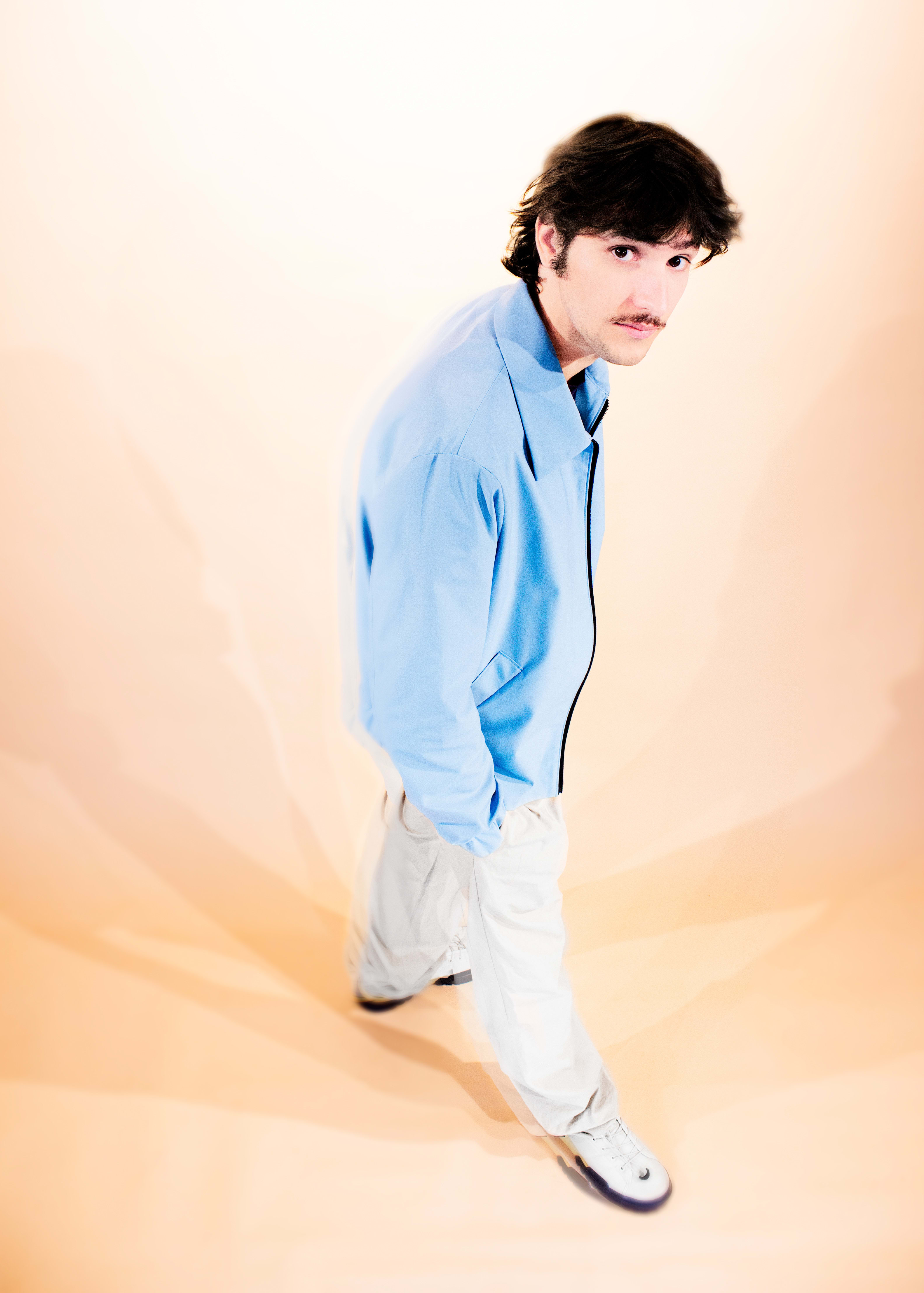 Joshua_Connor_B_X_HWL_SS22-4_C9341PYZ-305