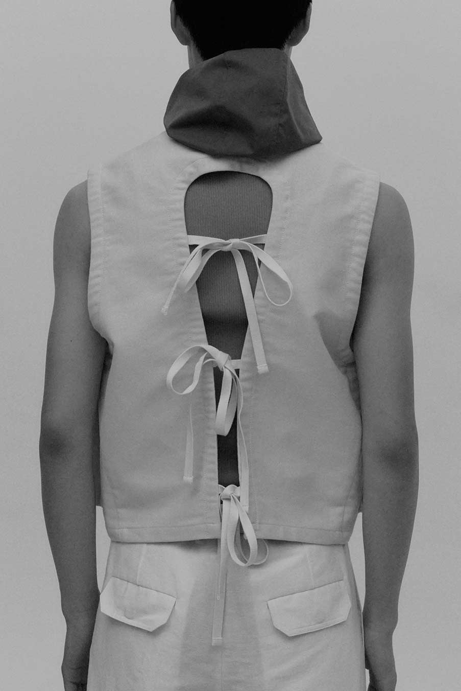 UNIFORME_SS22_LOOK_18__COURTESY_OF_SARAH_BLAIS