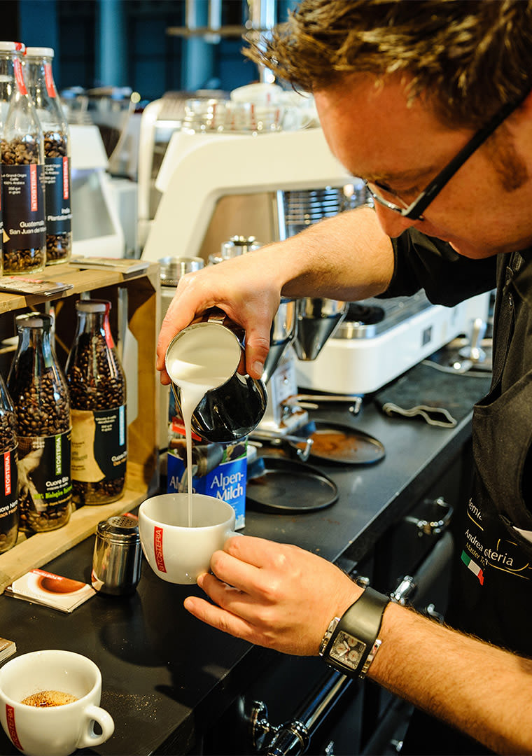 4-Andrea-Guerra-latte-art-caffè-la-tosteria