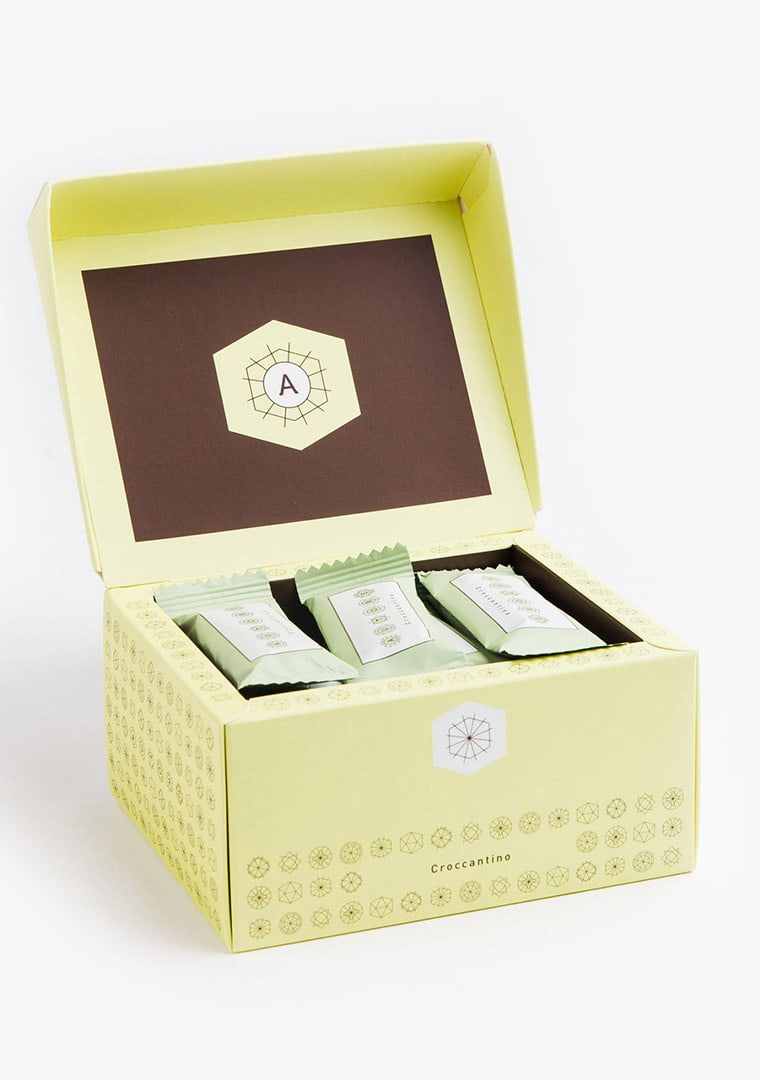 croccantino-tradizionale-di-san-marco-dei-cavoti-in-astuccio-da-300g-finezza