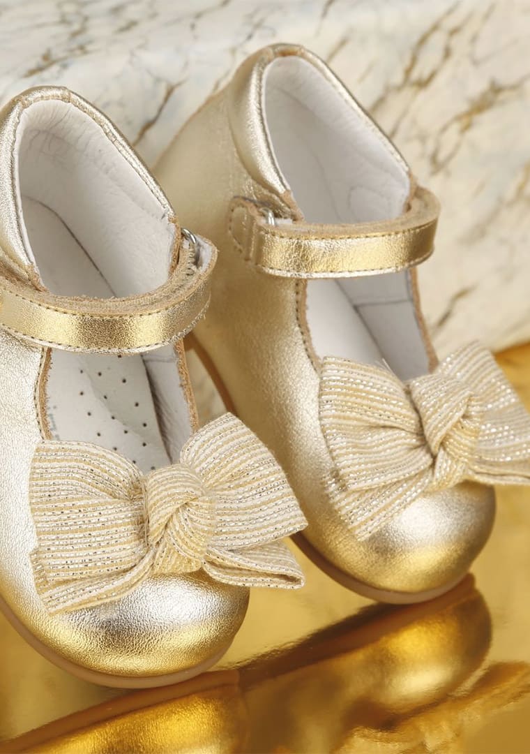 BABY-GIRL-SPECIAL-BOW-SHOES