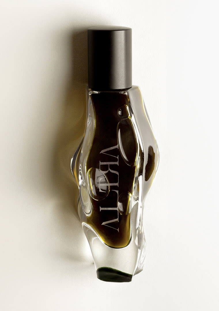 Altra_Stone_Cold_Heart_Eau_de_Parfum_natural_refillable_responsobile_genderless_fragrance