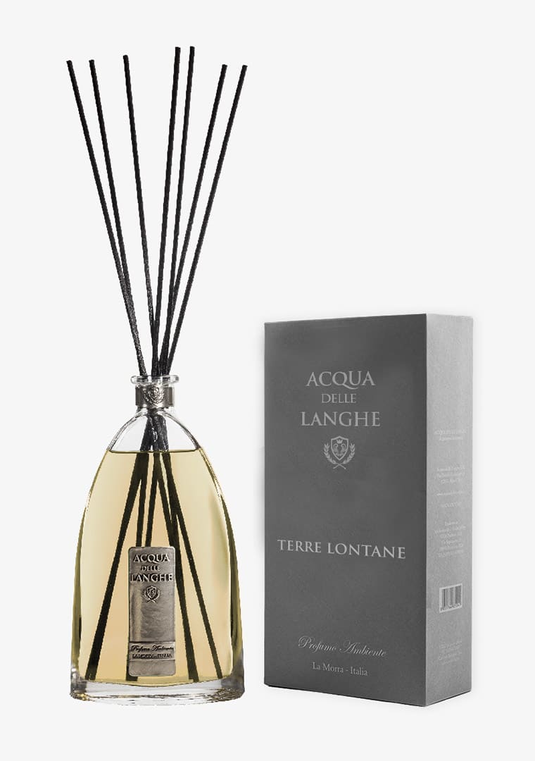 Copia-di-Copia-di-ADL_06_TERRE_LONTANE_200-500-1500-sito