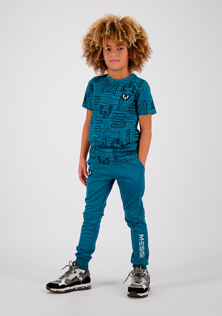 C107KBN30003_Huenu_Deep-sea_MODEL2