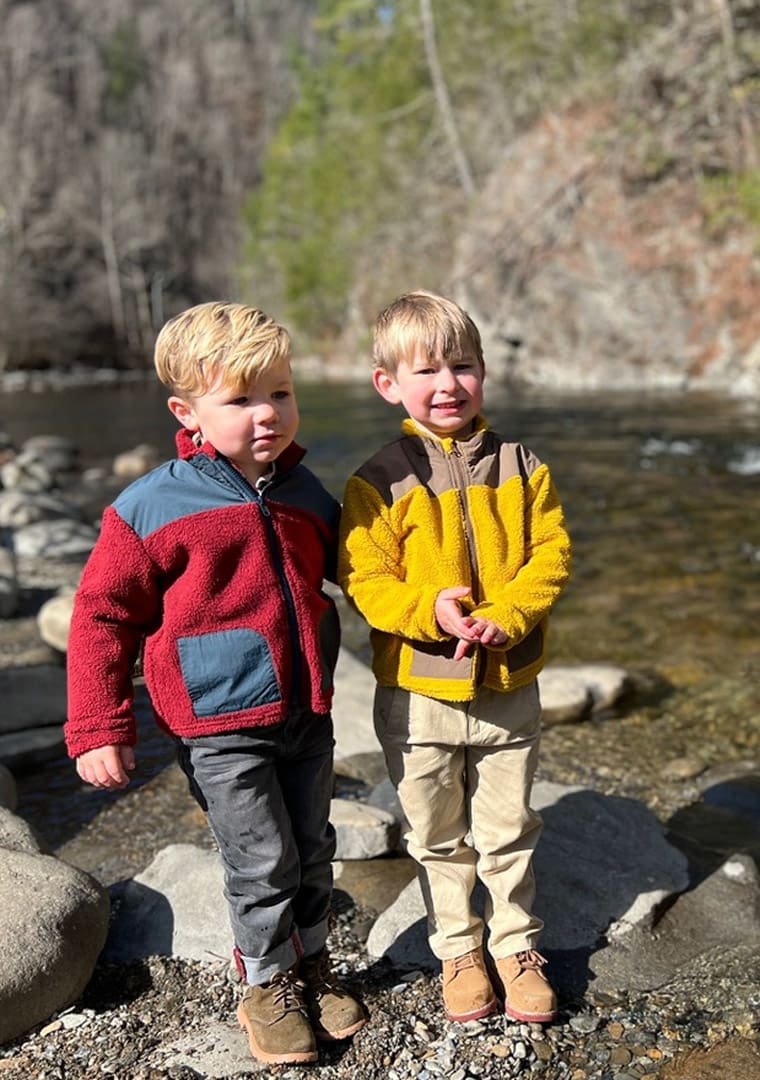 AW23-Me_Henry-PDF-4_9