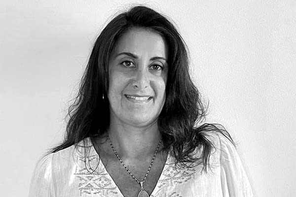 Sara-Noggler-_Strategic-Consultant_-Metaverse-e-Web3-Advisor_-Public-Speaker