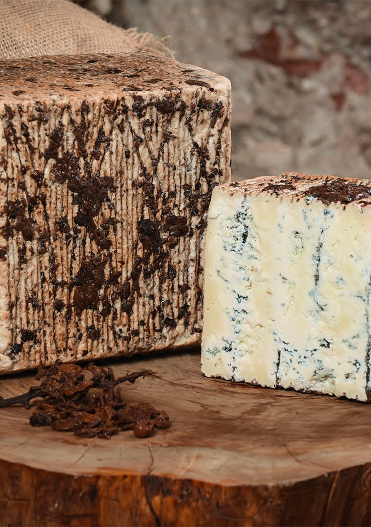 BLU-DI-BUFALA-MUSCAT-min