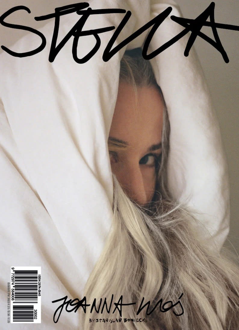 STELLAPublication_03_CoverFront_ok_800x