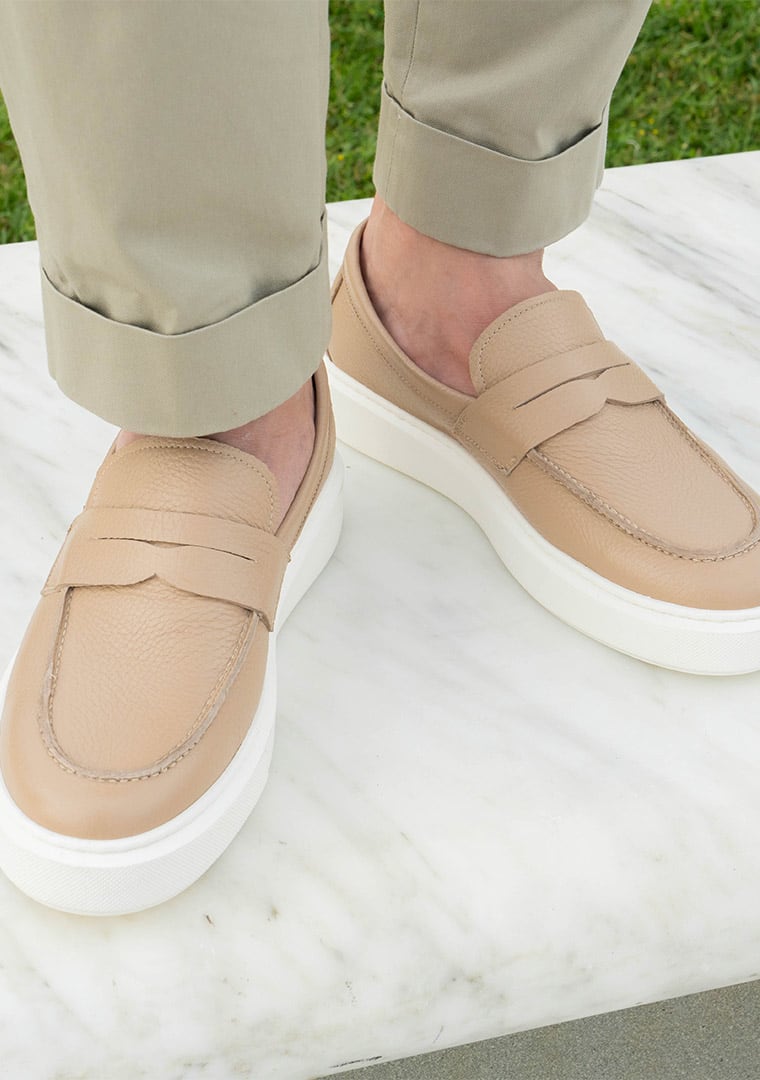 MICHELE-PENNY-BEIGE-DEERSKIN--LIGHTWEIGHT-SOLE