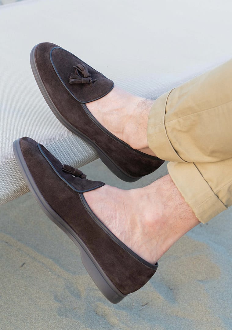 GIULIO-3-TASELS--VELOUR-299-BIS-KAL--RUBBER-584-MORO-SOLE