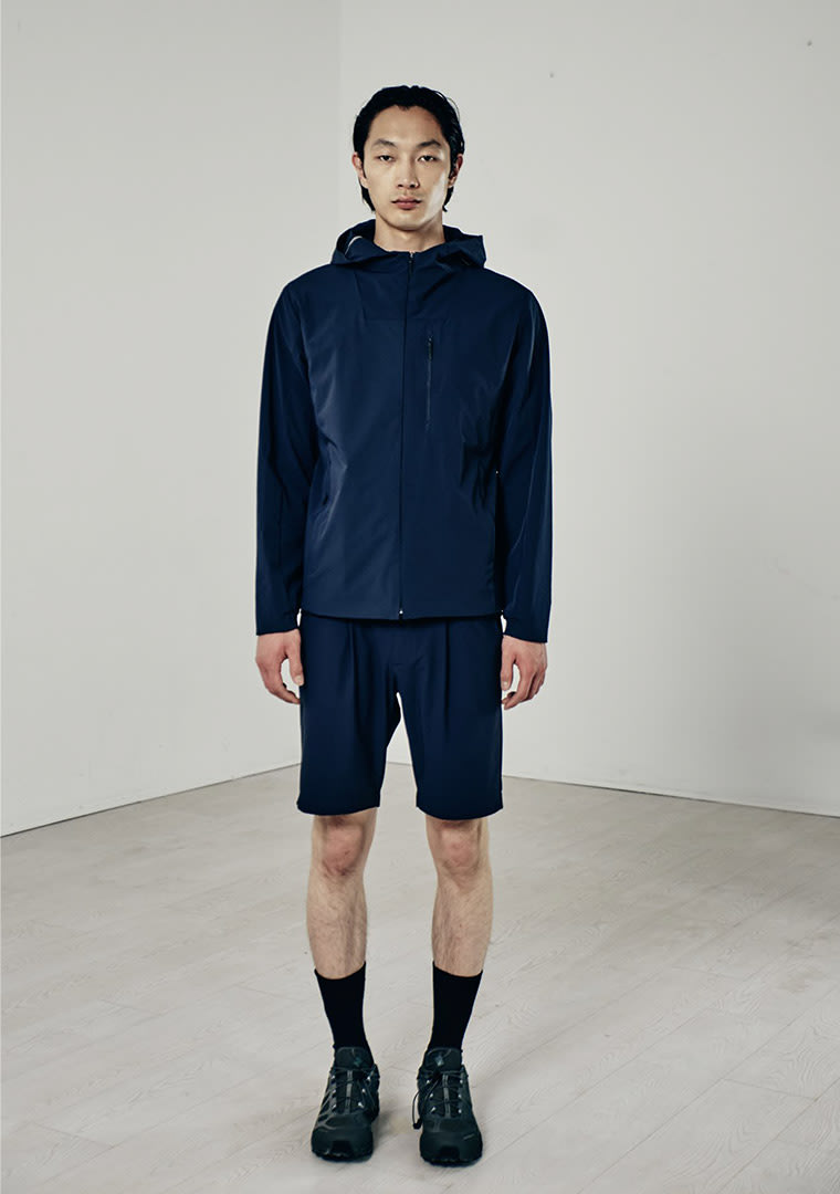 POS_SS25_LOOKBOOK-11