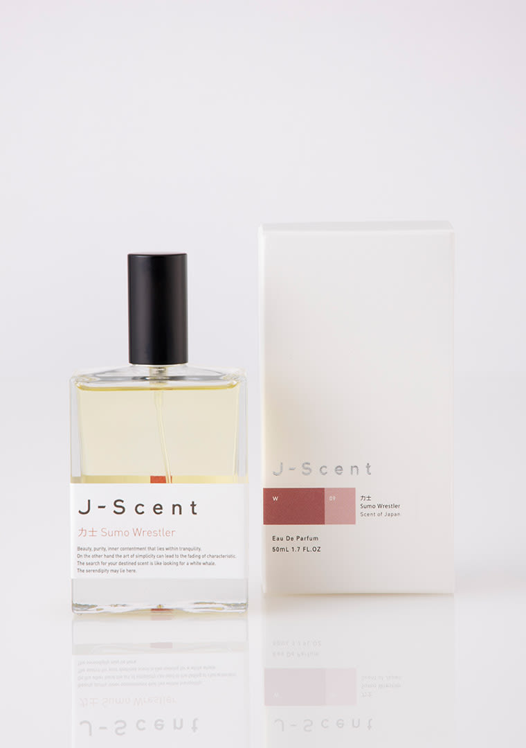 j_w01_181204_sumowrestler_001