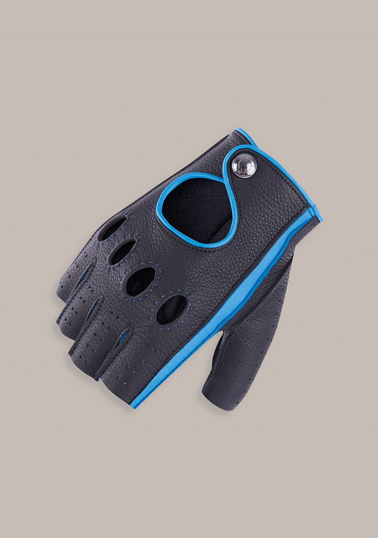 mazzolenigloves_driving_202415