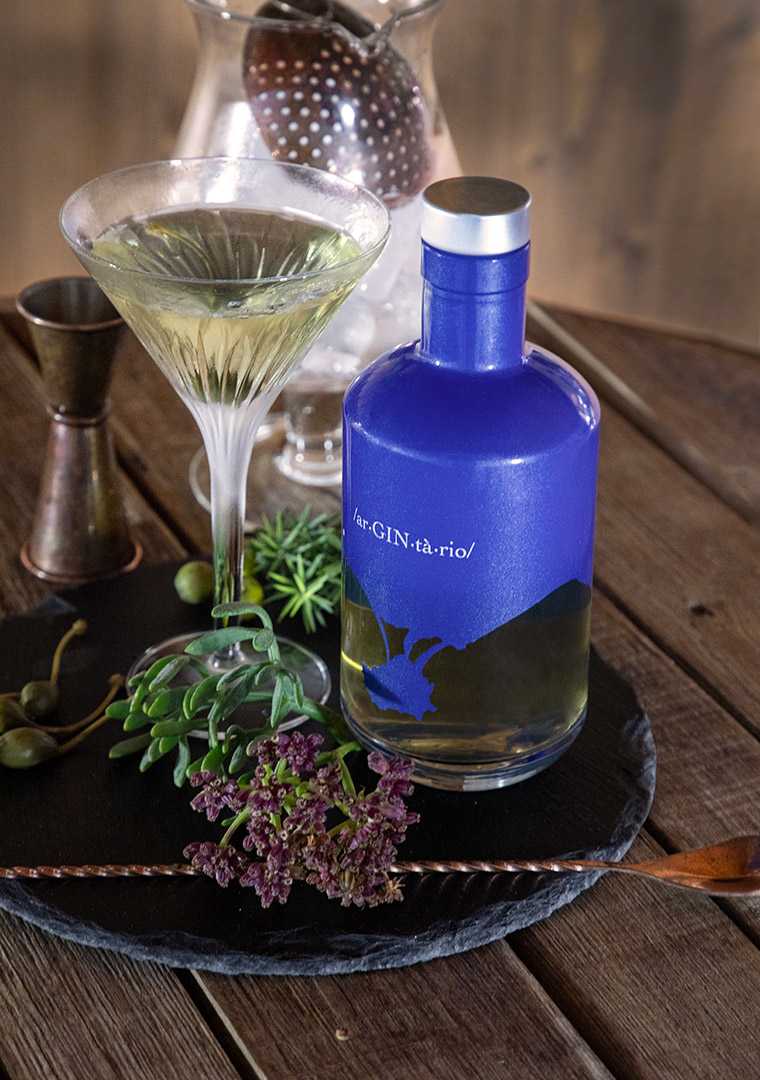 Luciano_s-Martini-Table