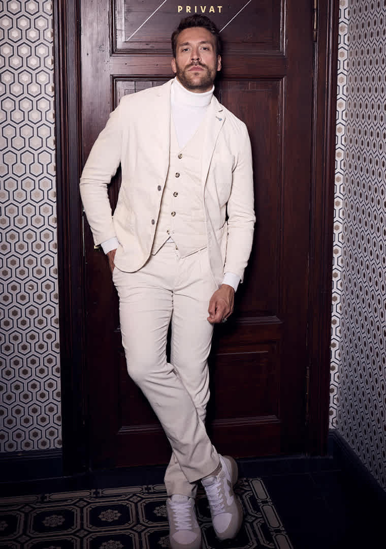 79051_79053_80007_7640