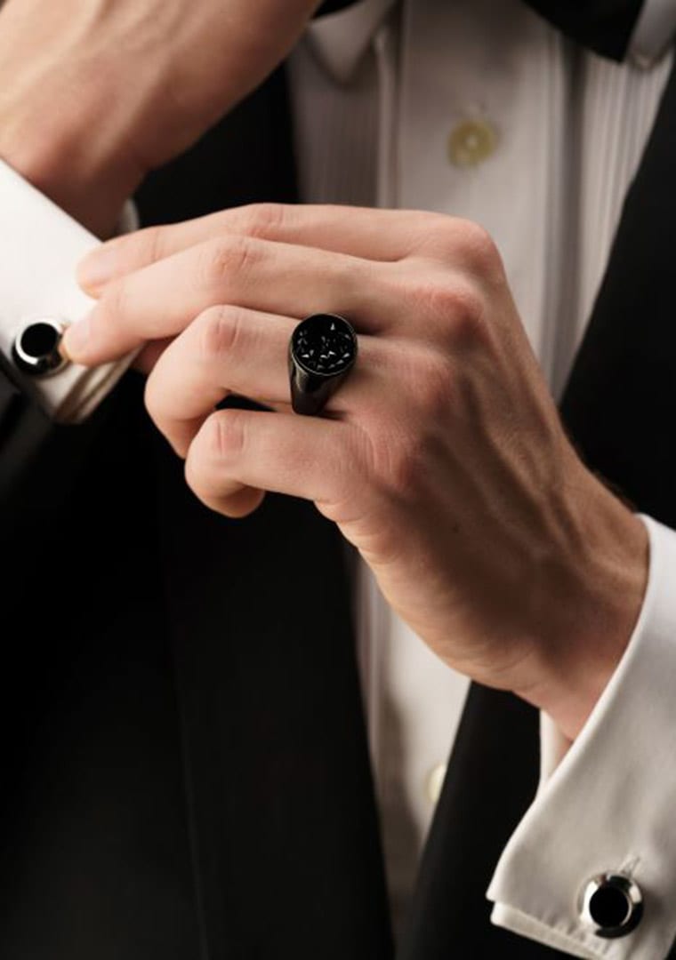 _cat-Mon-Art---indossato-FW240061-1-1000-PIXEL-INSTA